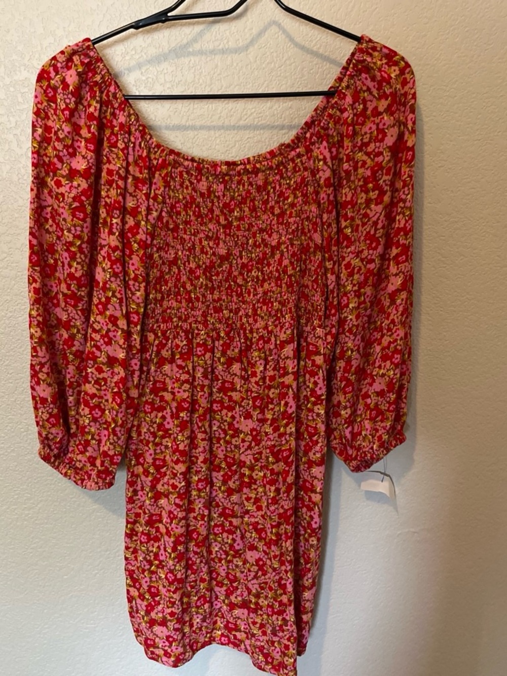 Billabong Floral Smocked Red Pink Puff-Sleeve Women's Dress